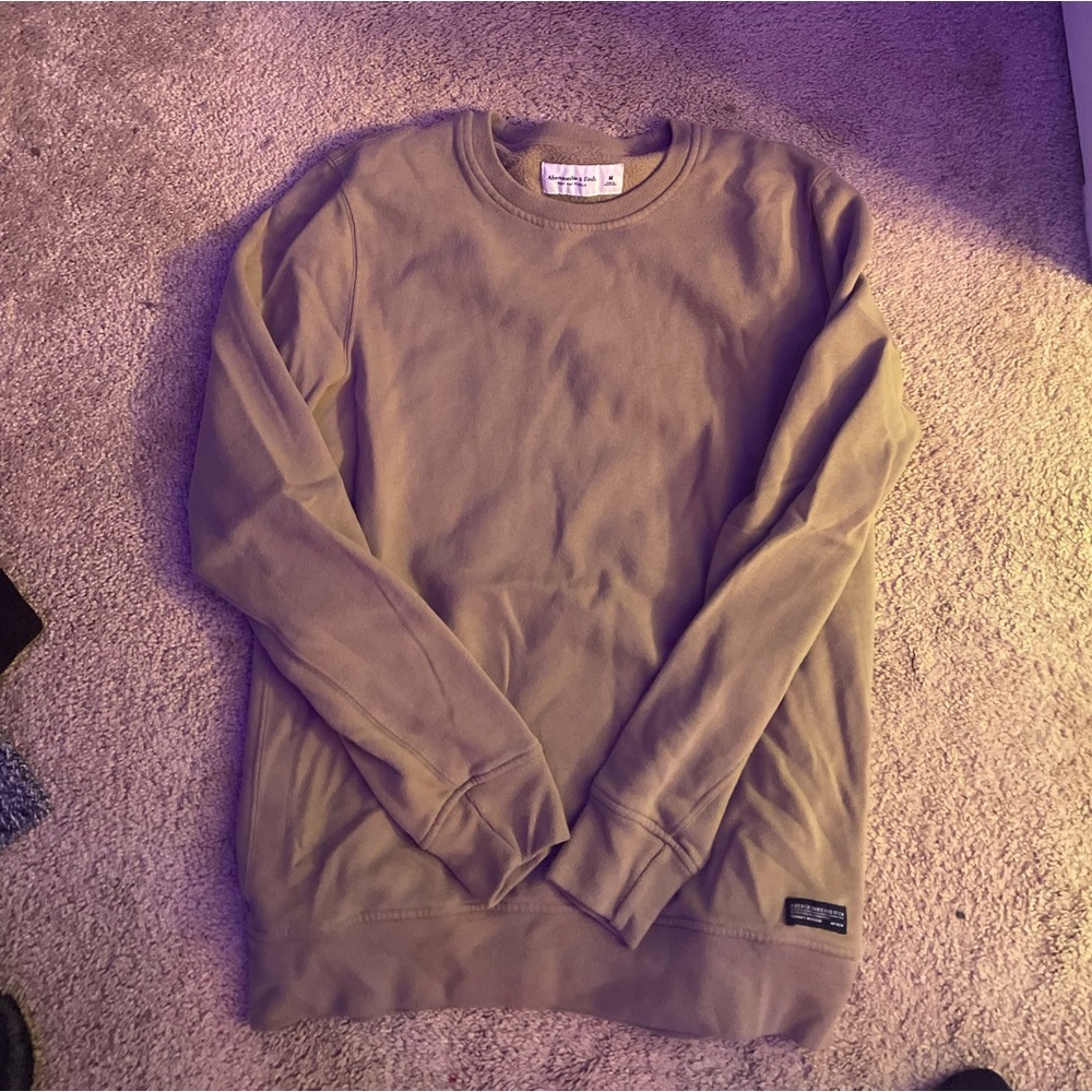 Abercrombie and Fitch Crewneck